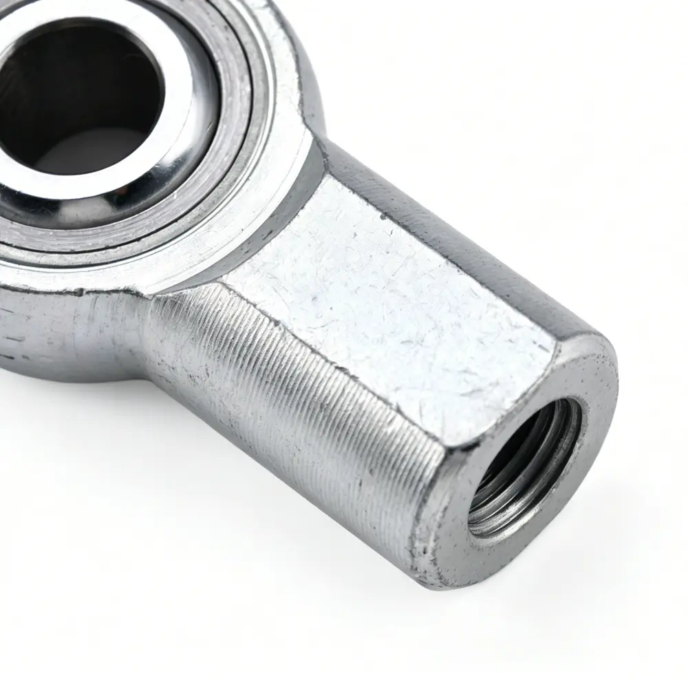 JFX-rod-end-silver-female-thread-close-up
